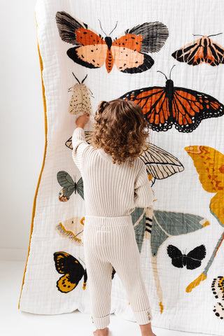 Clementine Kids Large Throw Blanket - Butterfly Collector