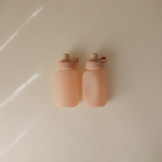 Silicone Puree Pouch 2-PackSilicone Puree PouchMushieColor: Tradewinds