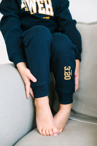 His Power Cotton Fleece Jogger Jogger Holy Pals Size: 02