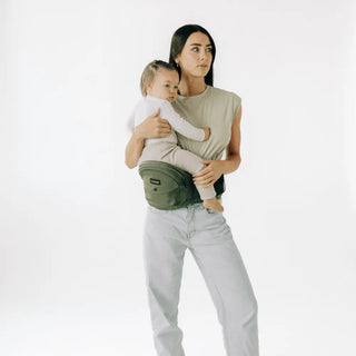 The Tushbaby Hip Carrier Baby & Toddler Tushbaby Color: Grey Design: Tushbaby