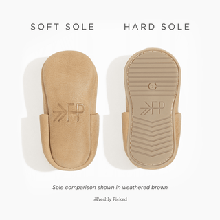 Woody City Baby ShoeCity MoccFreshly PickedStyle: Soft SoleSize: 1