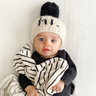 Hi. Black Hand Knit Beanie Hat for Baby Huggalugs Size: XS (newborn)