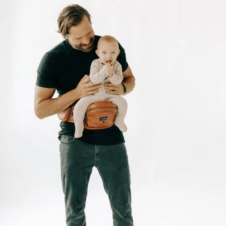 The Tushbaby Hip Carrier Baby & Toddler Tushbaby Color: Grey Design: Tushbaby