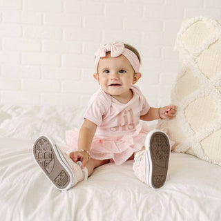 Lil Sis Short Sleeve Bodysuit - Pregnancy AnnouncementSweet WinkSize: 3-6M