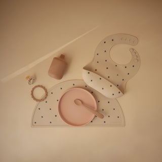 Silicone Sippy CupSilicone Sippy CupMushieColor: Shifting Sand