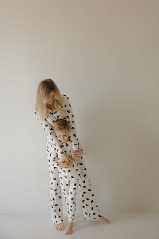 Bamboo Two Piece Pajamas - Black & White Yin Yangpajamasforever french babySize: 2/3 Years