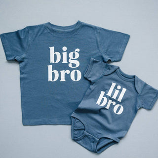 Lil Bro Short Sleeve Bodysuit - Pregnancy AnnouncementSweet WinkSize: 0-3M