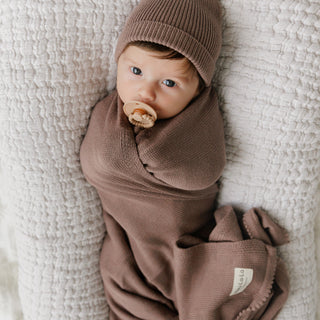 100% Organic Cotton Knit Blanket + Hat Set with Gift Box Bleu La La Color: Denim Blue