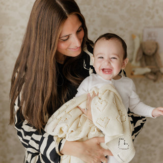 100% Cotton Luxury Knit Heart Swaddle Baby Blanket Blanket Bleu La La Color: Cream