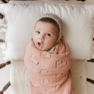 100% Cotton Luxury Knit Heart Swaddle Baby Blanket Blanket Bleu La La Color: Cream