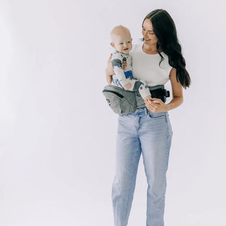 The Tushbaby Hip Carrier Baby & Toddler Tushbaby Color: Grey Design: Tushbaby