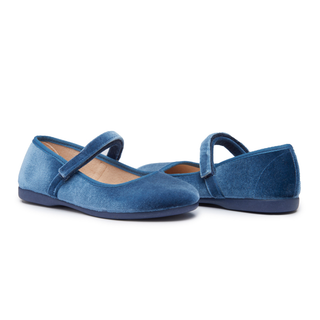 Cassie Blue