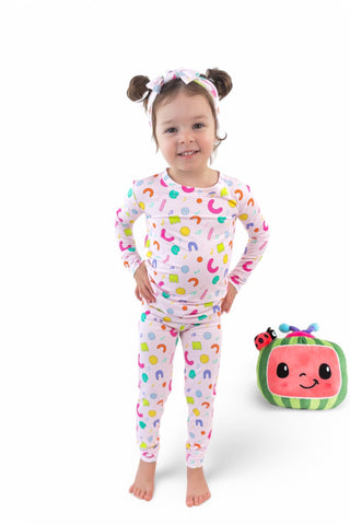 Dream Big Little Co x CoComelon Alphabet Dream SetThe Dream SetDREAM BIG LITTLE COSize: 6-12M