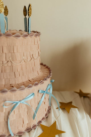 Birthday cake piñata (pink) Piñata mamaspinatas