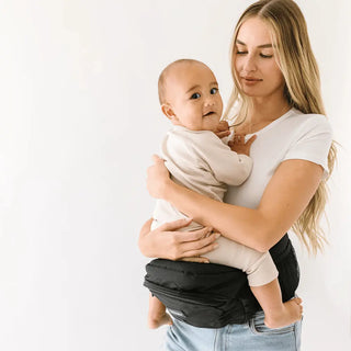 The Tushbaby Hip Carrier Baby & Toddler Tushbaby Color: Black Design: Tushbaby