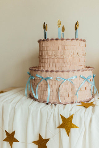 Birthday cake piñata (pink) Piñata mamaspinatas
