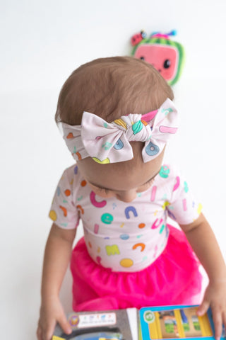 Dream Big Little Co x CoComelon Alphabet Dream BowThe Dream BowDREAM BIG LITTLE COSize: OS