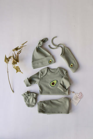 Avocado Patterned 5 Piece Newborn Set 5 pcs newborn set Honey and Hive Size: Newborn