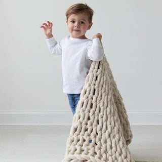 INFINITE CHUNKY KNIT BLANKET | MINKY | LITTLE - SANDKids BlanketBIG LOViE
