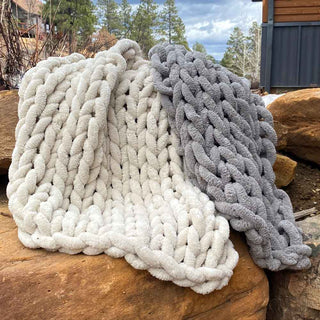 INFINITE CHUNKY KNIT BLANKET | MINKY | CUDDLE - MISTKids BlanketBIG LOViE