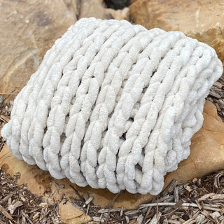 INFINITE CHUNKY KNIT BLANKET | MINKY | LITTLE - SANDKids BlanketBIG LOViE