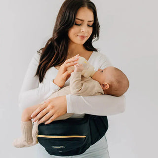 The Tushbaby Hip Carrier Baby & Toddler Tushbaby Color: Grey Design: Tushbaby