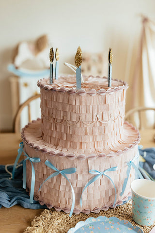 Birthday cake piñata (pink) Piñata mamaspinatas