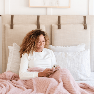 Ribbed Bamboni® Throw Blankets Saranoni Color: Cameo