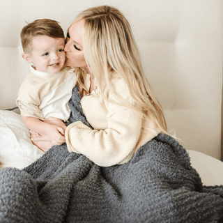 Ribbed Bamboni® Throw Blankets Saranoni Color: Cameo