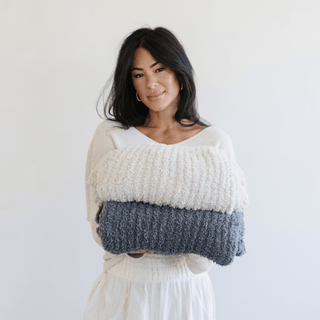 Ribbed Bamboni® Throw Blankets Saranoni Color: Cameo