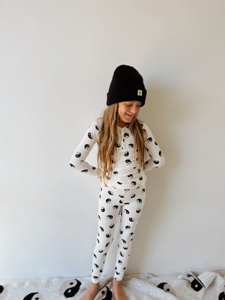 Bamboo Two Piece Pajamas - Black & White Yin Yangpajamasforever french babySize: 2/3 Years