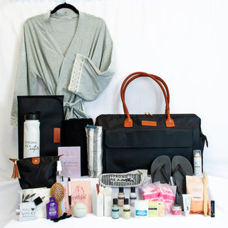 Pre-packed Hospital Birth Bag: "Fully Prepared"Birth BagsBaby BoldlyColor: Classic BlackShower Sandal Size: S(5-6)