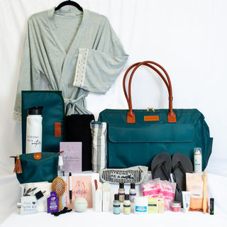 Pre-packed Hospital Birth Bag: "Fully Prepared"Birth BagsBaby BoldlyColor: Classic BlackShower Sandal Size: S(5-6)