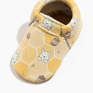 Disney Pooh Bear Honeycomb City Baby Shoe Baby & Toddler Shoes City Mocc Freshly Picked Style: Soft Sole Size: 1