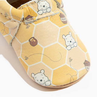 Disney Pooh Bear Honeycomb City Baby Shoe Baby & Toddler Shoes City Mocc Freshly Picked Style: Soft Sole Size: 1