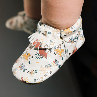 Hakuna Matata II City Baby Shoe Baby & Toddler Shoes City Mocc Freshly Picked Style: Soft Sole Size: Newborn