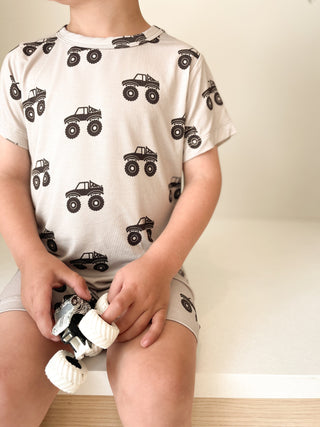 Bamboo Short Set | Monster TruckShort Setforever french babySize: 2/3 Years