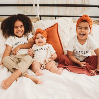 Organic Cotton Short Sleeve Bodysuit - Bestie Short Sleeve Onesie Tenth & Pine Color: Black Size: 0-3M