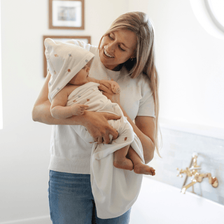 Hooded Towels Saranoni Style: Infant Color: Cars