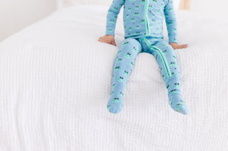 Kickee Pants Boy's Footie with 2-Way Zipper - Dream Blue Bespeckled Frogs