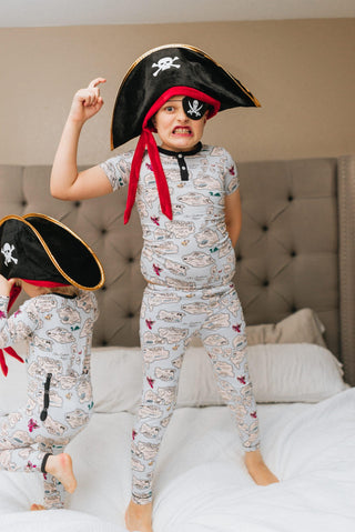 Boy's Print Bamboo Short Sleeve Henley Pajama Set - Dew Pirate Map KicKee Pants Size: 2T