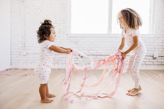 Girl's Print Bamboo Short Sleeve Scallop Kimono Pajama Set - Natural Bird Banner Baby & Toddler Sleepwear