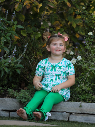 St. Patrick's Day Bow Top and Ruffled Leggings Girls Set Outfit Rylee Faith Designs Size: 2