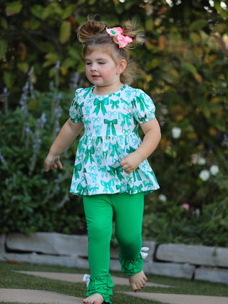 St. Patrick's Day Bow Top and Ruffled Leggings Girls Set Outfit Rylee Faith Designs Size: 2