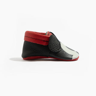 Mickey Ears City Baby ShoeCity MoccFreshly PickedStyle: Soft SoleSize: Newborn