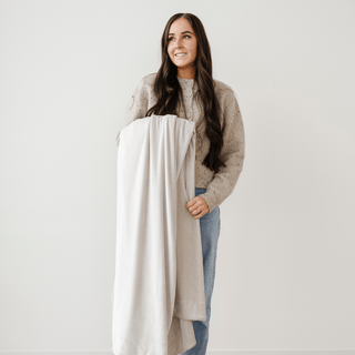 Minky Stretch XL Throw Blankets Saranoni Color: Olive Checkered