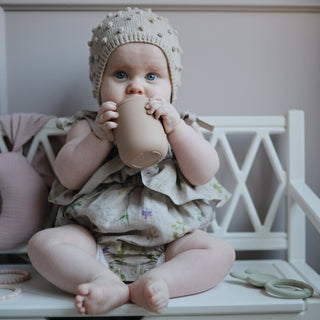 Silicone Sippy CupSilicone Sippy CupMushieColor: Shifting Sand
