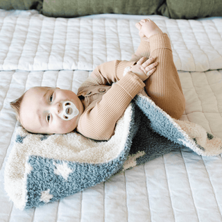 Double-Layer Bamboni® Mini Blankets Saranoni Color: Pansy Double Layer