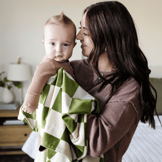 Minky Stretch Receiving Blankets Saranoni Color: Neutral Checkered