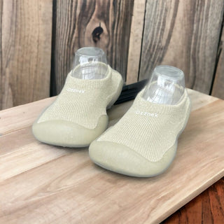 Organic Cotton Barefoot Sock Shoes for Babies & Toddlers – Clear Sole Gripper Sock Shoes ozznekshoes Size: 6 - 12 Months Color: Pink
